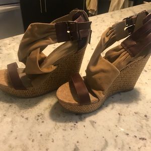 Kenneth Cole platform wedges
